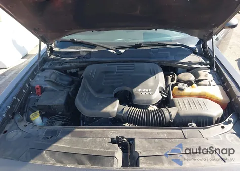 2019 Dodge Challenger Sxt z USA, uszkodzony, nr VIN 2C3CDZAG7KH733487